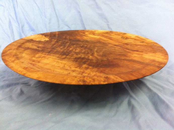 Original Four B’s Farm monkey puzzle platter, 13.5 inches